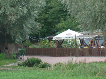 Terrasse Gasthof Stadt-Berlin